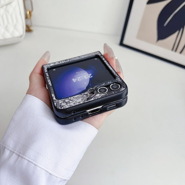 Embroidery Style Full Coverage Phone Case, For Samsung Galaxy Z Flip6 / Flip7 FE, For Samsung Galaxy Z Flip5, For Samsung Galaxy Z Flip4, For Samsung Galaxy Z Flip3