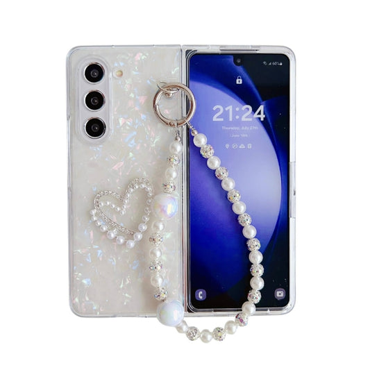 Pearlescent Shell Texture Heart Pattern Phone Case with Bracelet