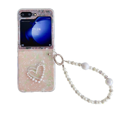 Pearlescent Shell Texture Heart Pattern Phone Case with Bracelet, For Samsung Galaxy Z Flip6 / Flip7 FE, For Samsung Galaxy Z Flip5