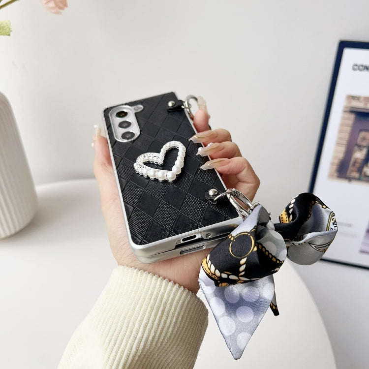 Diamond Square 3D Heart Pattern Full Coverage Phone Case with Scarf / Bracelet