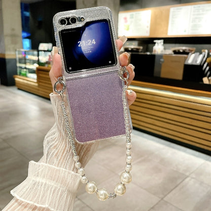 Glitter Powder PC Side Buckle Full Coverage Shockproof Phone Case with Pearl Bracelet, For Samsung Galaxy Z Flip6 / Flip7 FE, For Samsung Galaxy Z Flip5 5G, For Samsung Galaxy Z Flip4, For Samsung Galaxy Z Flip3 5G