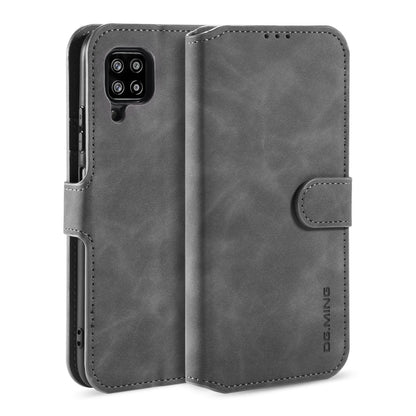 DG.MING Retro Oil Side Horizontal Flip Protective Case