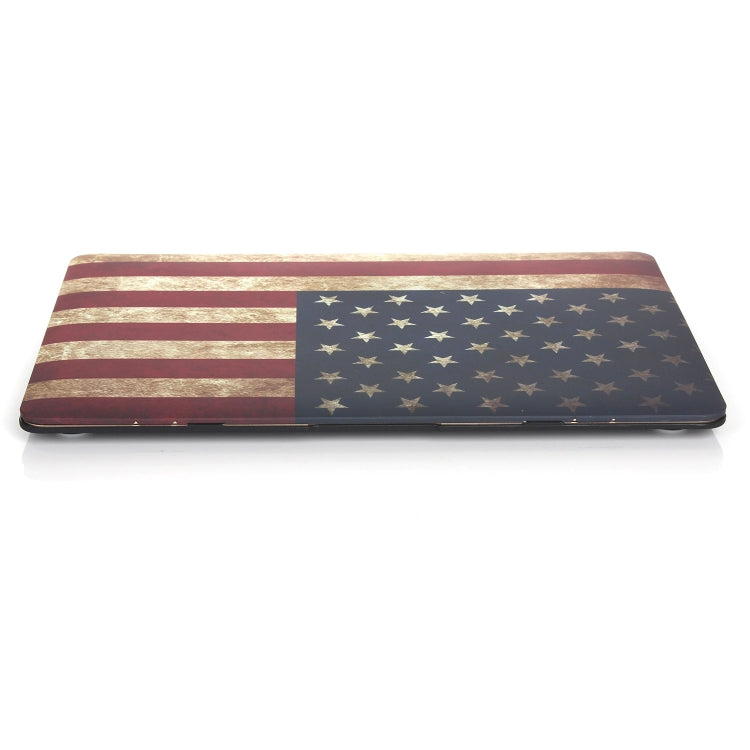 For MacBook Air 13.3 inch A1932 2018 / A2179 American Flag Laptop Water Stick Style Protective Case (2020)