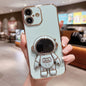 Electroplating Astronaut Holder Phone Case, For iPhone 16, For iPhone 15 Pro Max, For iPhone 15 Pro, For iPhone 15 Plus