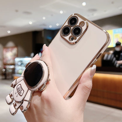 Electroplating Astronaut Holder Phone Case, For iPhone 16, For iPhone 15 Pro Max, For iPhone 15 Pro, For iPhone 15 Plus