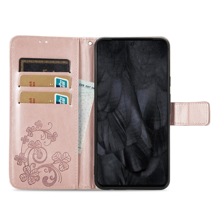 Four-leaf Clasp Embossed Leather Phone Case