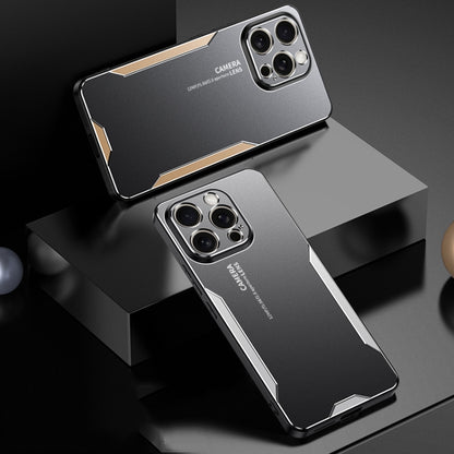 Blade Series TPU Hybrid Metal Phone Case, For iPhone 17e / 16e, For iPhone 17 Pro Max, For iPhone 17 Pro, For iPhone 17, For iPhone Air, For iPhone 16 Pro Max
