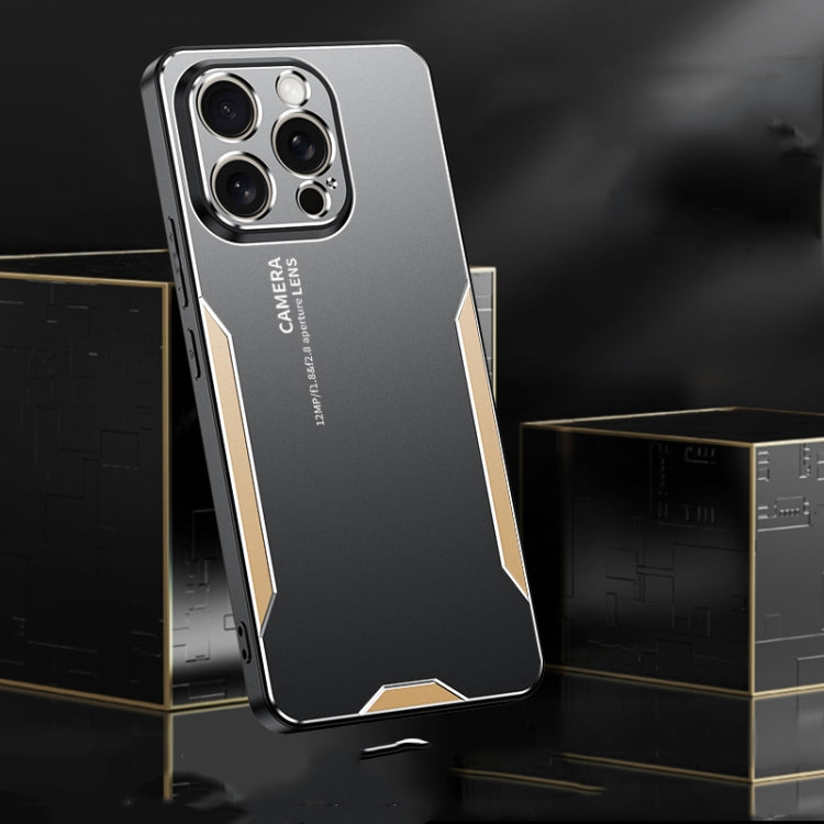 Blade Series TPU Hybrid Metal Phone Case, For iPhone 17e / 16e, For iPhone 17 Pro Max, For iPhone 17 Pro, For iPhone 17, For iPhone Air, For iPhone 16 Pro Max